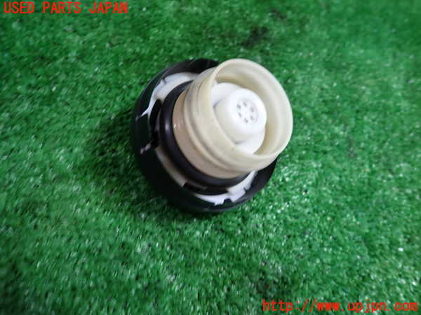 1UPJ-9234181690]アルテッツァ(SXE10)フューエルリッド 中古_3