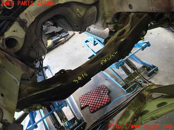 1UPJ-9234185285]アルテッツァ(SXE10)フロントメンバー 中古_2