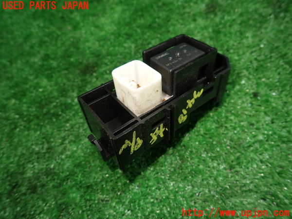 1UPJ-9234186245]アルテッツァ(SXE10)左前パワーウィンドウスイッチ 中古_2