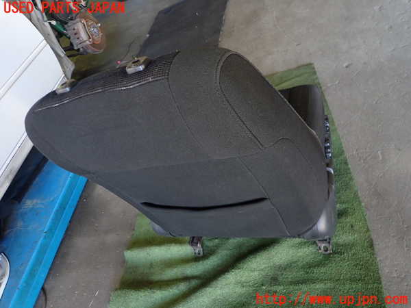 1UPJ-9234187035]アルテッツァ(SXE10)運転席シート ジャンク_4