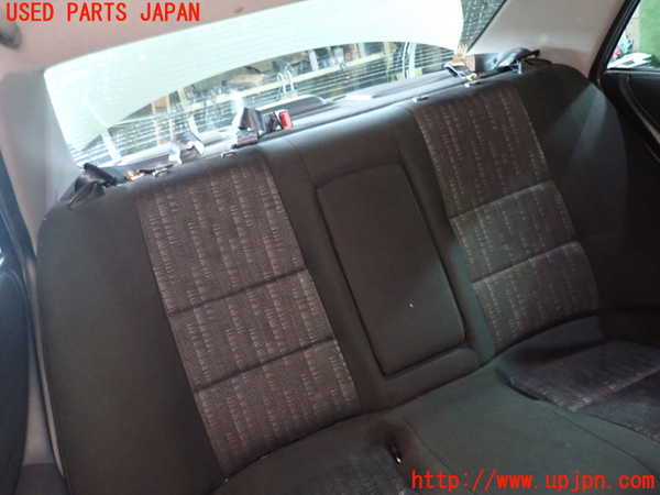 1UPJ-9234187385]アルテッツァ(SXE10)リアシート 中古_2
