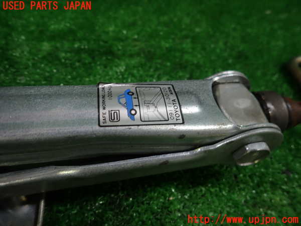 1UPJ-9234187805]アルテッツァ(SXE10)車載工具 中古_2