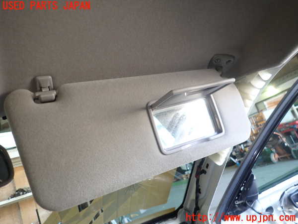 1UPJ-9234187625]アルテッツァ(SXE10)室内サンバイザー右側 中古_3