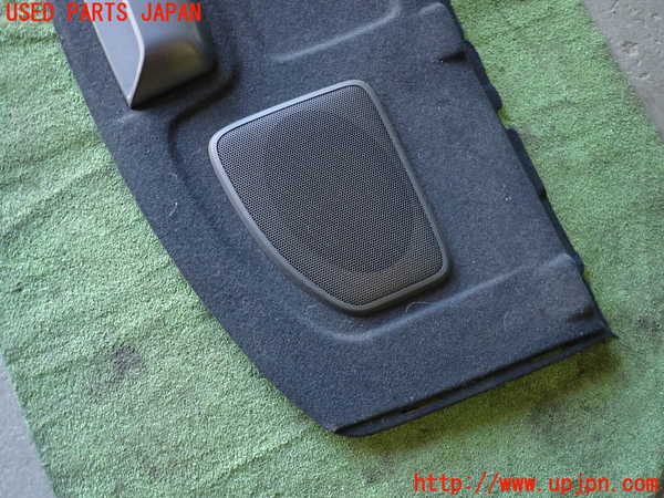 1UPJ-9234187761]アルテッツァ(SXE10)トノカバー1 中古_3