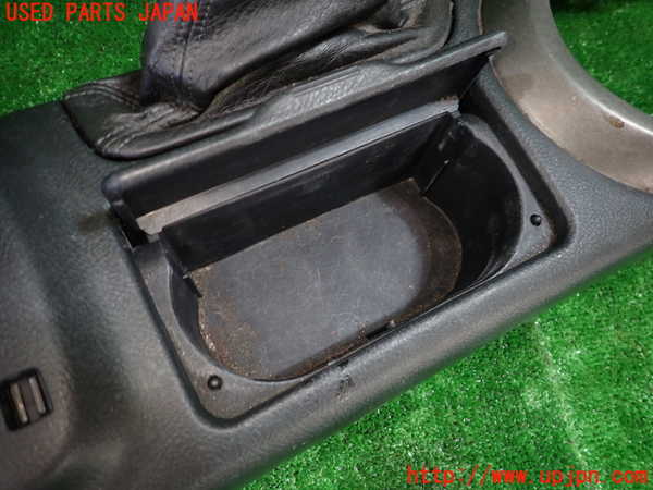 1UPJ-9234187540]アルテッツァ(SXE10)センターコンソール 中古_3