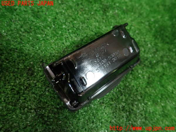 1UPJ-9234187822]アルテッツァ(SXE10)灰皿2 中古_3