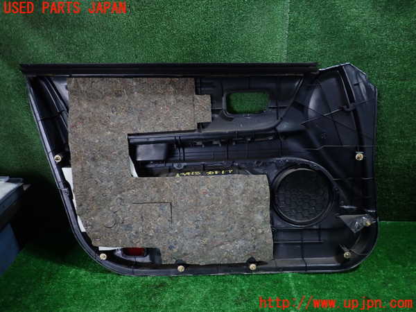 1UPJ-9234181234]アルテッツァ(SXE10)右前ドア内張り 中古_4