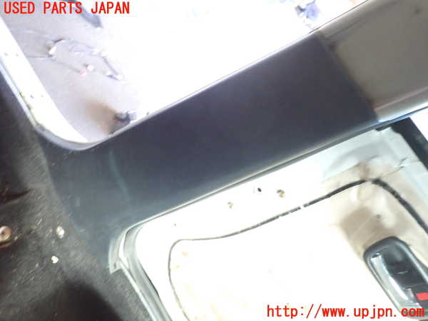 1UPJ-9234187665]アルテッツァ(SXE10)右センターピラートリム 中古_3