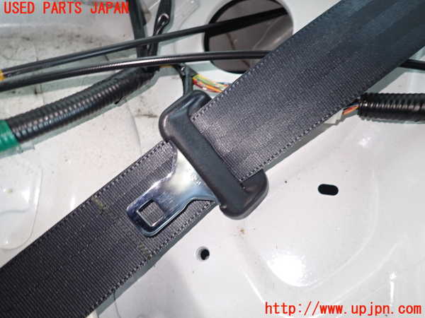 1UPJ-9234187155]アルテッツァ(SXE10)右2列目シートベルト 中古_2