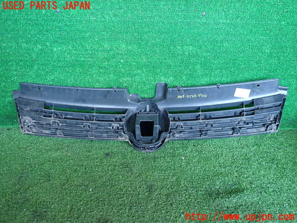2UPJ-9234191050]VW ゴルフ(AUCJZ)ラジエターグリル 中古_2