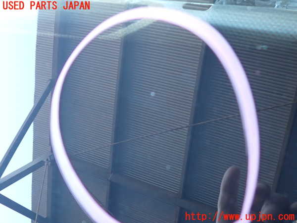 2UPJ-9234191195]VW ゴルフ(AUCJZ)フロントガラス 中古(43R-002687 M452)_2