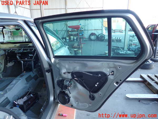 2UPJ-9234191290]VW ゴルフ(AUCJZ)右後ドア 中古(43R-001108)_3