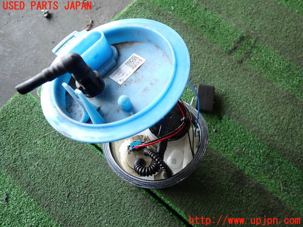 2UPJ-9234192510]VW ゴルフ(AUCJZ)燃料ポンプ 中古_3