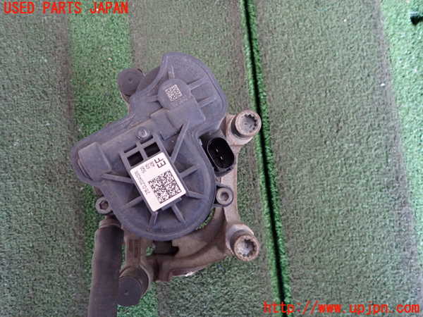 2UPJ-9234194090]VW ゴルフ(AUCJZ)右リアキャリパー 中古_2