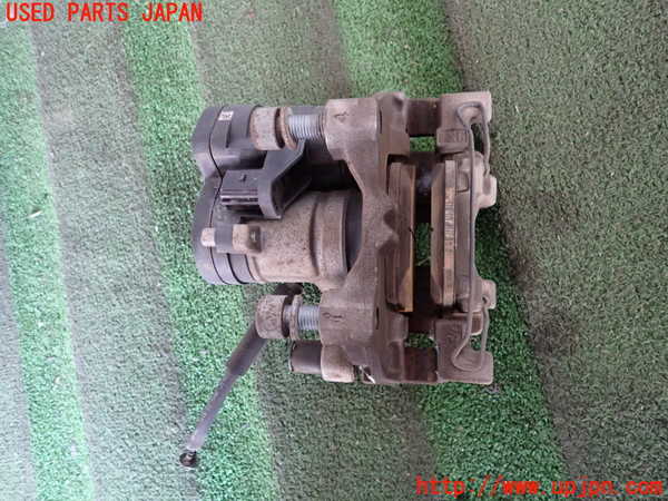 2UPJ-9234194090]VW ゴルフ(AUCJZ)右リアキャリパー 中古_3