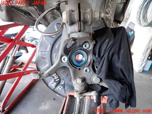 2UPJ-9234194295]VW ゴルフ(AUCJZ)左フロントナックルハブ 中古_2