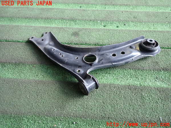 2UPJ-9234195186]VW ゴルフ(AUCJZ)左フロントロアアーム1 中古_2