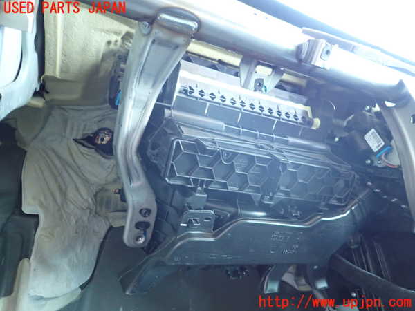 2UPJ-9234196081]VW ゴルフ(AUCJZ)エバポレーター1 中古_3