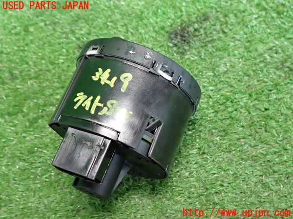 2UPJ-9234196285]VW ゴルフ(AUCJZ)ライトスイッチ 中古_3
