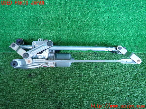 2UPJ-9234196770]VW ゴルフ(AUCJZ)フロントワイパーモーター 中古_3