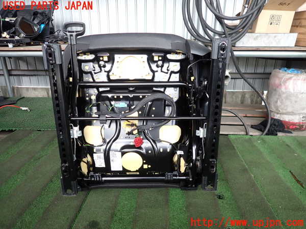 2UPJ-9234197065]VW ゴルフ(AUCJZ)助手席シート 中古_4