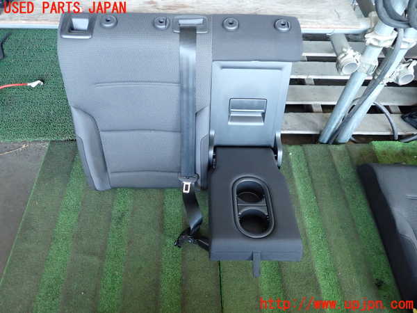 2UPJ-9234197385]VW ゴルフ(AUCJZ)リアシート 中古_2