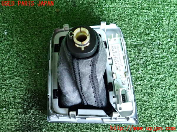 2UPJ-9234197570]VW ゴルフ(AUCJZ)シフトノブ 中古_3