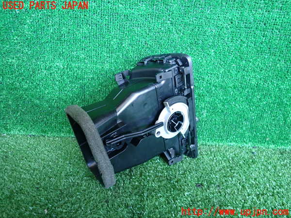 2UPJ-9234197528]VW ゴルフ(AUCJZ)エアコン吹き出し口3 (左) 中古_3