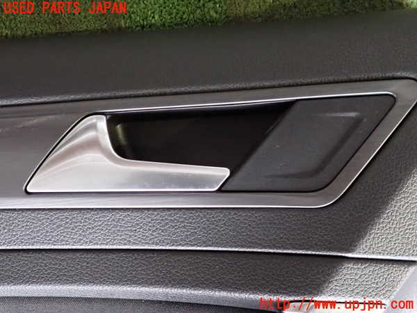 2UPJ-9234191324]VW ゴルフ(AUCJZ)左後ドア内張り 中古_2
