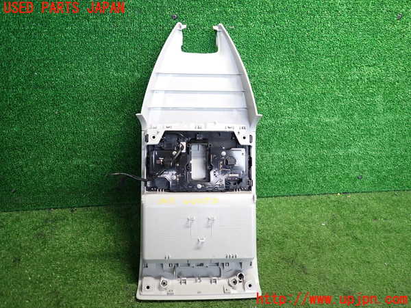 2UPJ-9234196411]VW ゴルフ(AUCJZ)ルームランプ1 (1列目真中) 中古_2