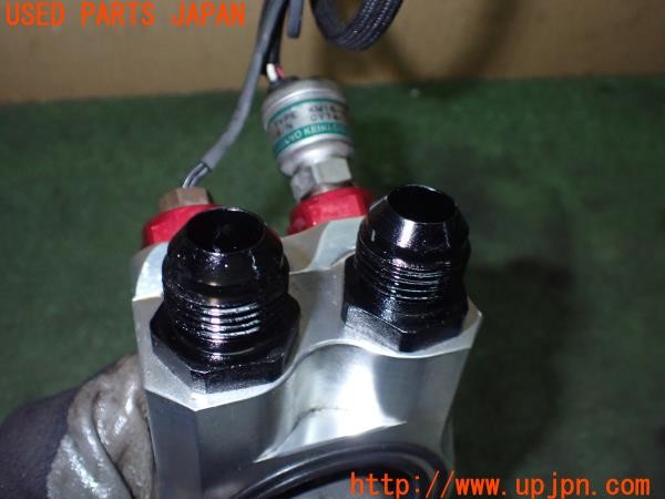 3UPJ=9234200133]MR-S VM180 TRD(ZZW30(改))キノクニ RUN・MAX オイルブロック 2ZZ-GE用 社外 油温・油圧センサー付き 中古_3