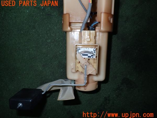 3UPJ=9234200161]MR-S VM180 TRD(ZZW30(改))純正 燃料ポンプ 中古_2