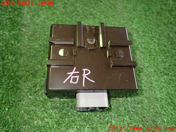 2UPJ-9234206148]MR-S(ZZW30(改))コンピューター3 (ANTENNA RELAY) 中古_2