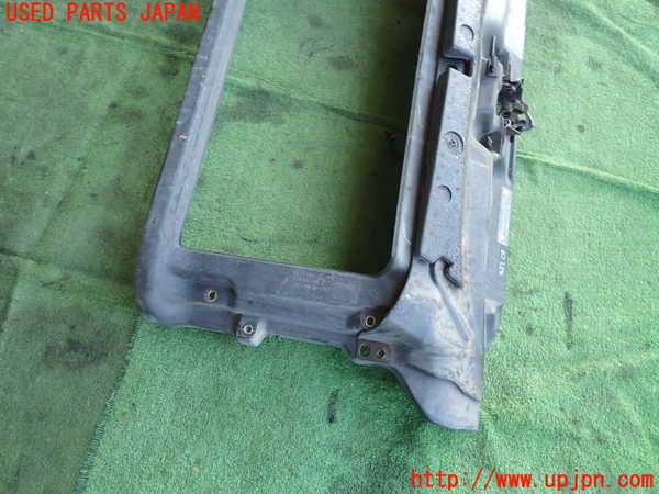 2UPJ-9234221041]VW ニュービートル(9CAWU)コアサポート 中古_2