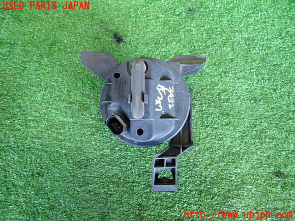 2UPJ-9234221182]VW ニュービートル(9CAWU)左フォグ 中古_3