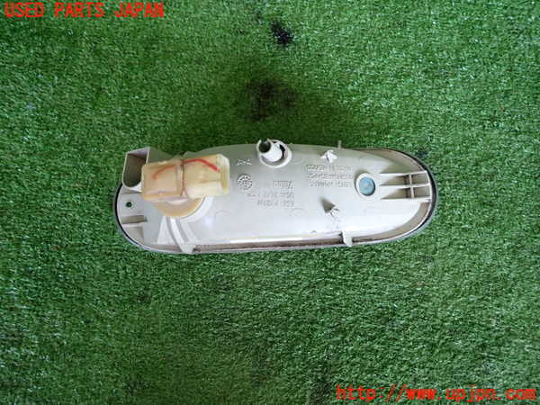 2UPJ-9234221160]VW ニュービートル(9CAWU)右ウィンカーレンズ 中古_3