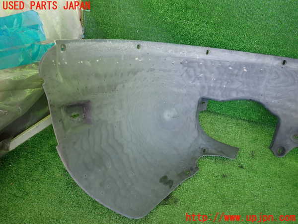 2UPJ-9234221090]VW ニュービートル(9CAWU)右前フェンダーライナー 中古_5