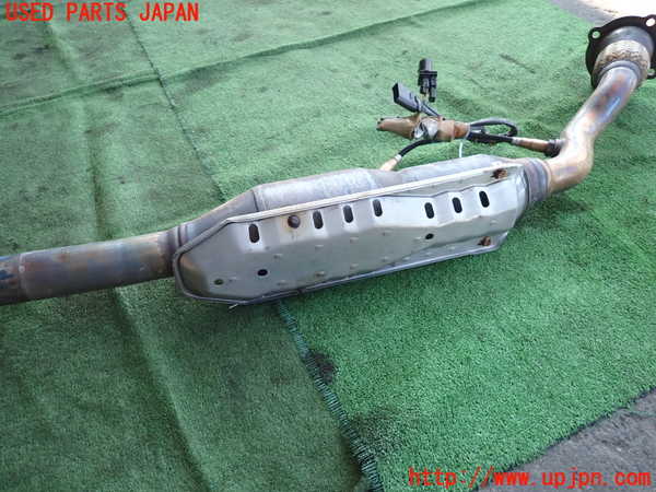 2UPJ-9234222661]VW ニュービートル(9CAWU)触媒1 中古_4
