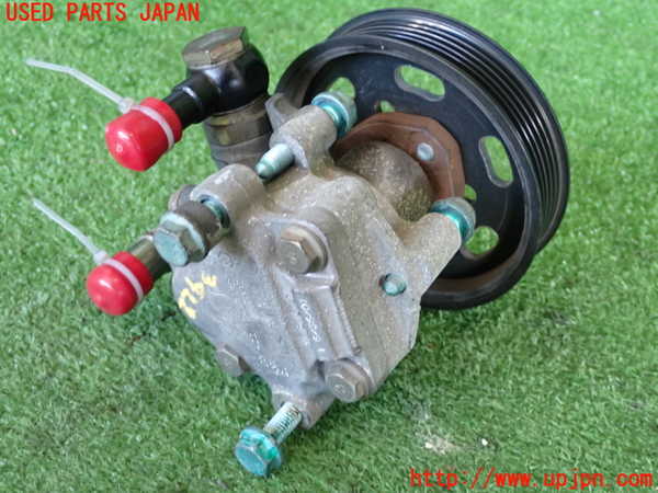 2UPJ-9234224250]VW ニュービートル(9CAWU)パワステポンプ 中古_2