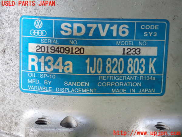 2UPJ-9234226025]VW ニュービートル(9CAWU)エアコンコンプレッサー 中古_3