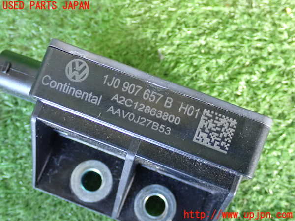 2UPJ-9234226147]VW ニュービートル(9CAWU)コンピューター2 中古_3