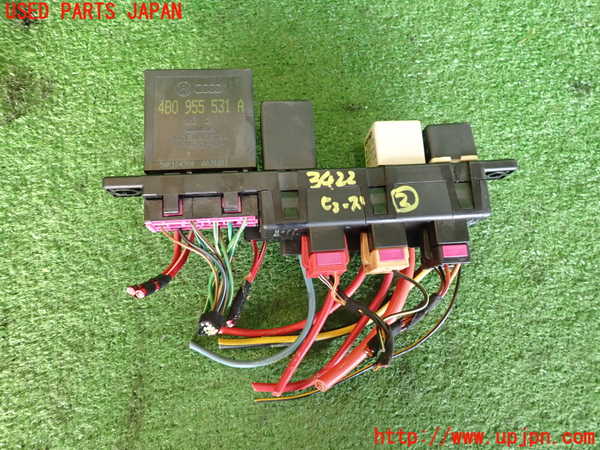 2UPJ-9234226742]VW ニュービートル(9CAWU)ヒューズボックス2 中古_3