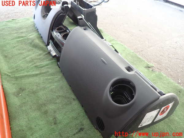 2UPJ-9234227505]VW ニュービートル(9CAWU)ダッシュボード 中古_3