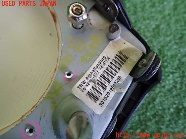2UPJ-9234227865]VW ニュービートル(9CAWU)運転席側エアバッグカバー (ジャンク品) 中古_3