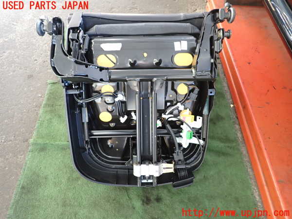2UPJ-9234227065]VW ニュービートル(9CAWU)助手席シート 中古_5