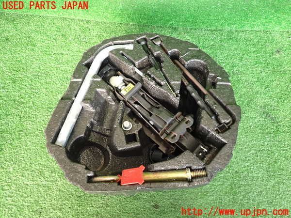 2UPJ-9234227805]VW ニュービートル(9CAWU)車載工具 中古_3