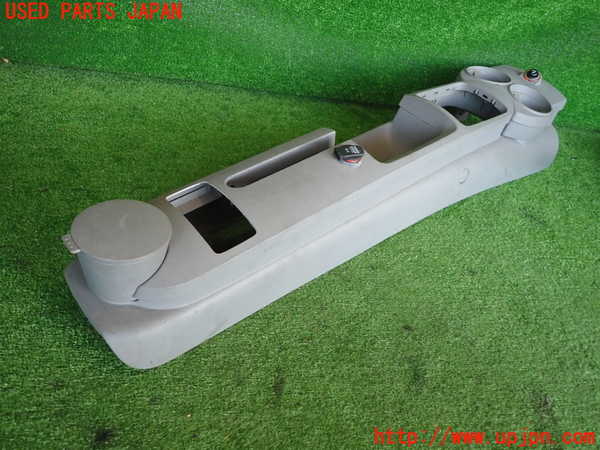 2UPJ-9234227540]VW ニュービートル(9CAWU)センターコンソール 中古_4