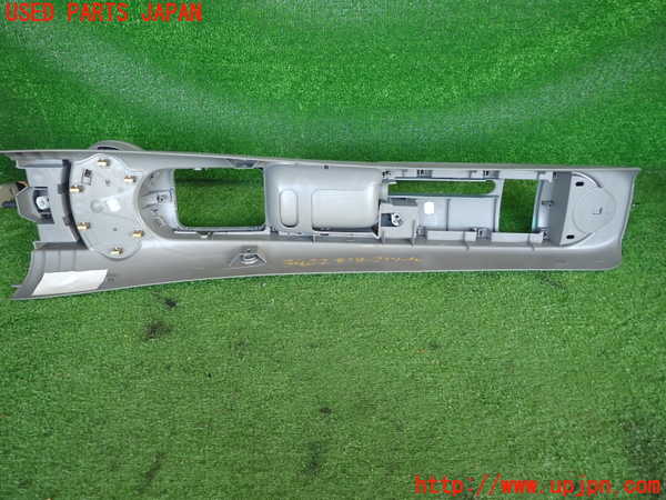 2UPJ-9234227540]VW ニュービートル(9CAWU)センターコンソール 中古_5