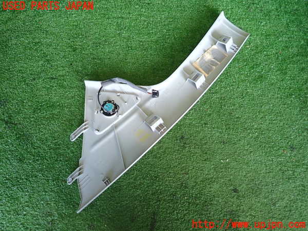 2UPJ-9234227655]VW ニュービートル(9CAWU)右フロントピラートリム 中古_2