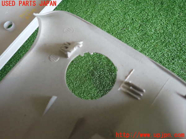 2UPJ-9234227680]VW ニュービートル(9CAWU)左リアピラートリム 中古_3